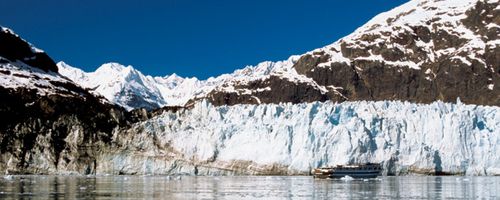 Schmelzende Gletscher setzen Schadstoffe frei und belasten das Klima