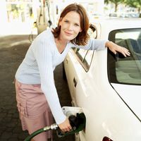Benzin sparen - mit kleinen Tricks funktioniert's